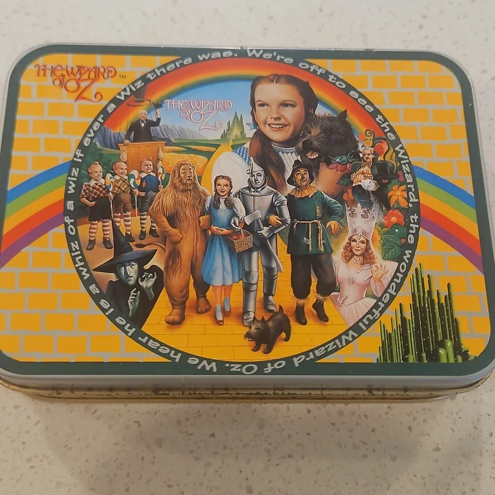 NIB - The Wizard of Oz Playing Cards In Collectible Tin - Picture 2 of 5